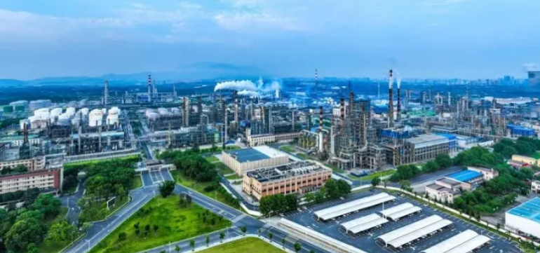 公路项目可行性研究报告编制中的关键指标与优化策略